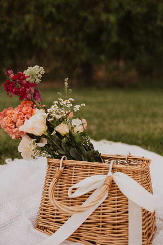 Willow Carry Basket Bag