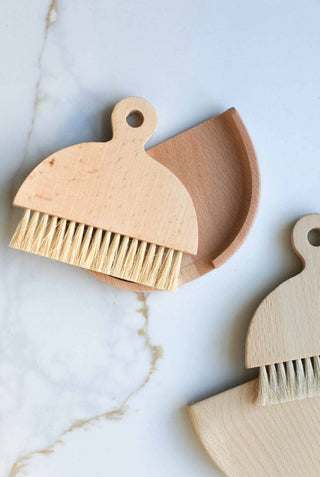 Table Brush